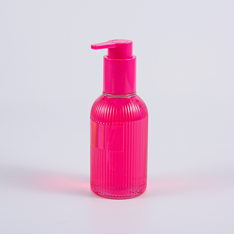 Zrównoważony rozwój 80 ml plastikowa butelka PET z plastikową pompką do balsamu