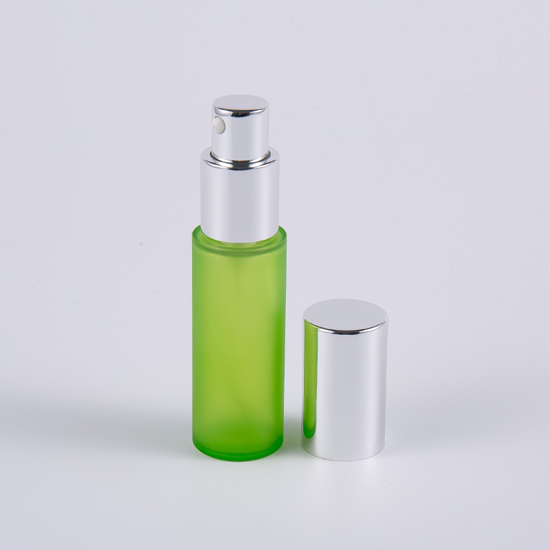 Green Frost 20ml 30ml PETG okrągła grubościenna butelka na balsam z pompką Green Frost 20ml 30ml PETG okrągła grubościenna butelka na balsam z pompką