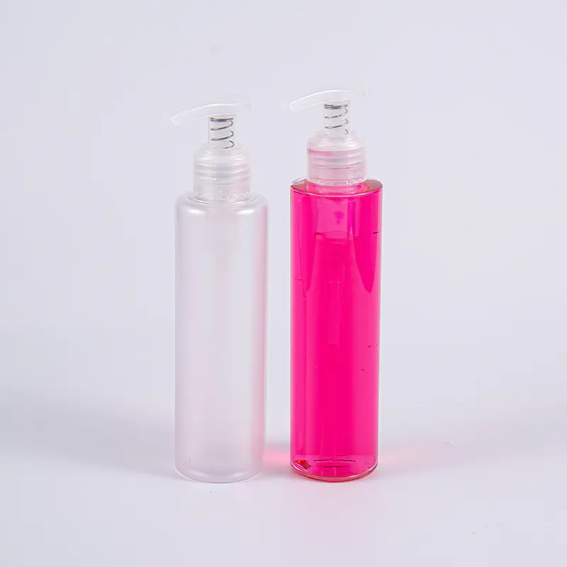 Butelki z tonikiem do twarzy Frost Color o pojemności 150 ml