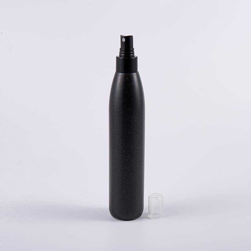Butelka PE o pojemności 100 ml i 250 ml – czarna z plastikowym dozownikiem z pompką z perłowym wykończeniem Butelka PE o pojemności 100 ml i 250 ml – czarna z plastikowym dozownikiem z pompką z perłowym wykończeniem